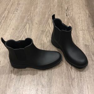Madewell rain boots